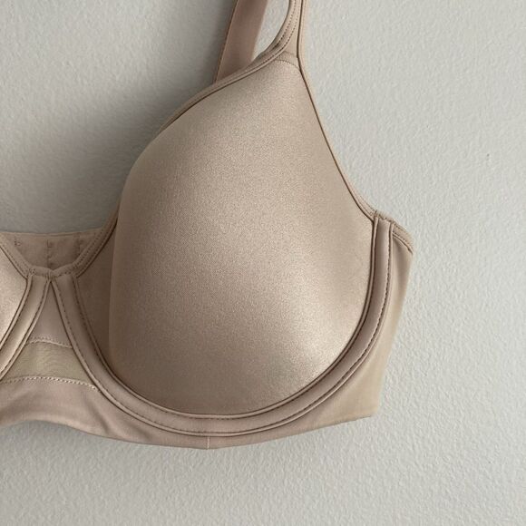 Bali Women’s One Smooth U Ultra Light Minimizer Bra Nude 36C Style 3490 - Picture 6 of 12